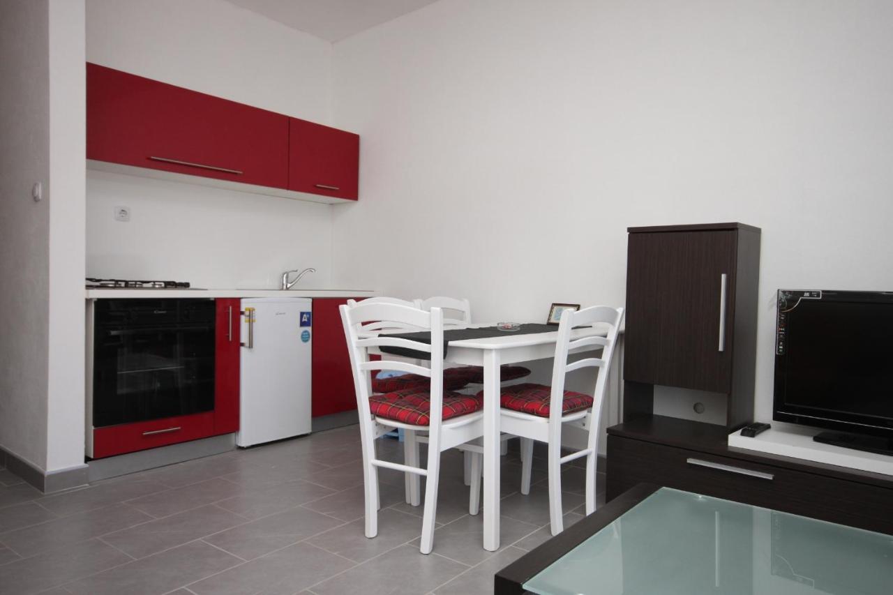 Apartments By The Sea Zubovici, Pag - 6394 Exterior foto